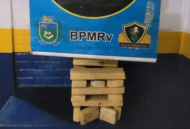 Casal de Aquidauana é preso com carro recheado de droga em Ponta Porã
