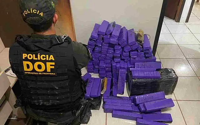 Polícia fecha entreposto de maconha em Dourados e quatro pessoas são presas