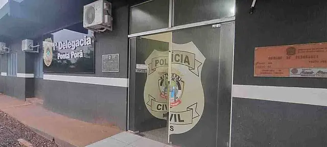 Mulher e criança são rendidas por assaltantes na fronteira