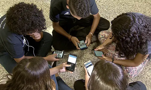 CCJ do Senado aprova projeto que protege crianças em ambiente virtual