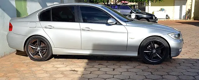 Com BMW, bebidas e drogas, homem aliciava e estuprava meninas em Aquidauana