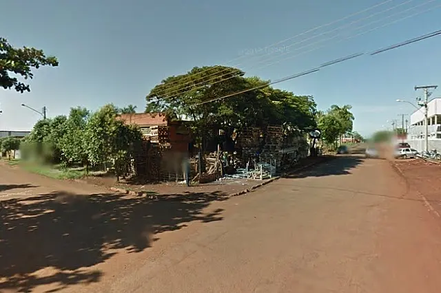 Grupo invade casa e tenta assassinar rapaz de 24 anos