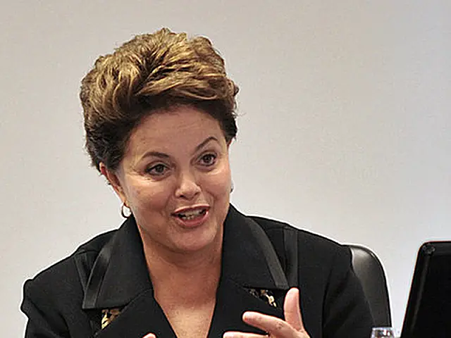 Dilma: Programa Mais Médicos supera meta e beneficia 50 milhões de brasileiros