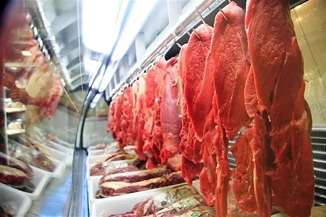 “Absurdo” diz ministro da Agricultura, sobre queda de exportações de carne