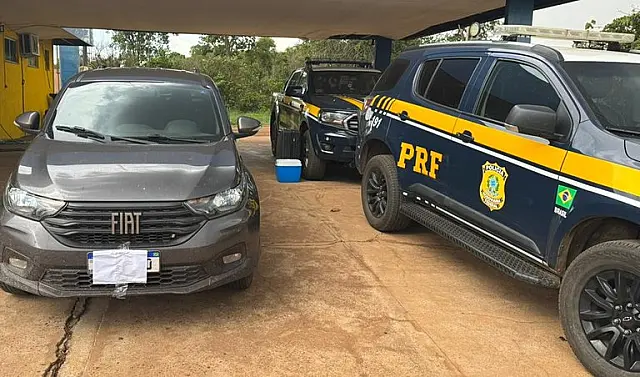 Veículo furtado é recuperado pela PRF durante fiscalização na BR-262