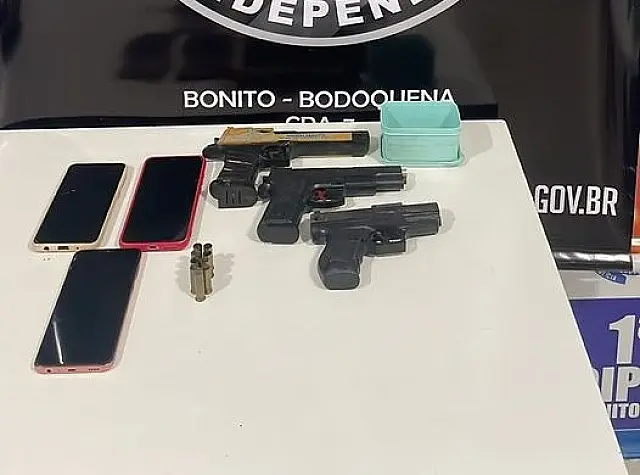 Mulher com mandado de prisão é detida em Bonito após tentativa de fuga