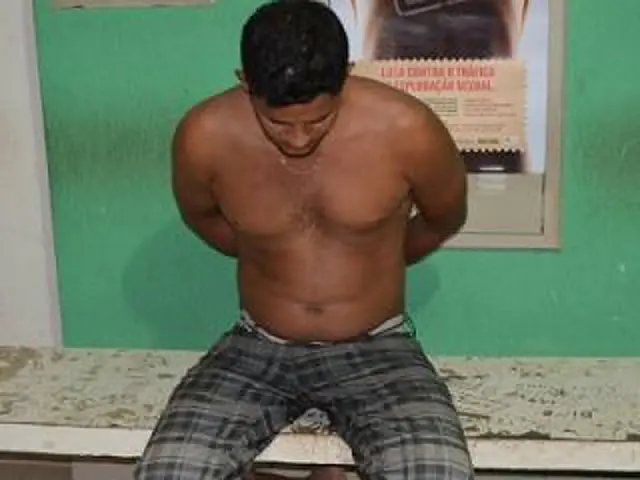 Homem é preso em casa com menina de 12 anos embriagada