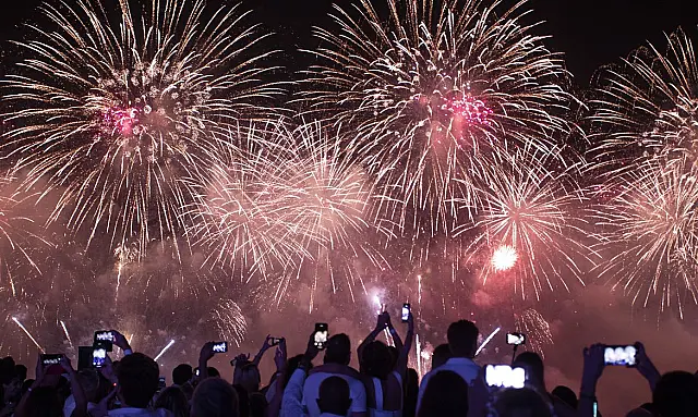 Prefeitura do Rio suspende festa de réveillon em Copacabana