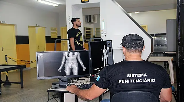 Mais aparelhos de inspeção corporal reforçam eficácia de revistas nos presídios