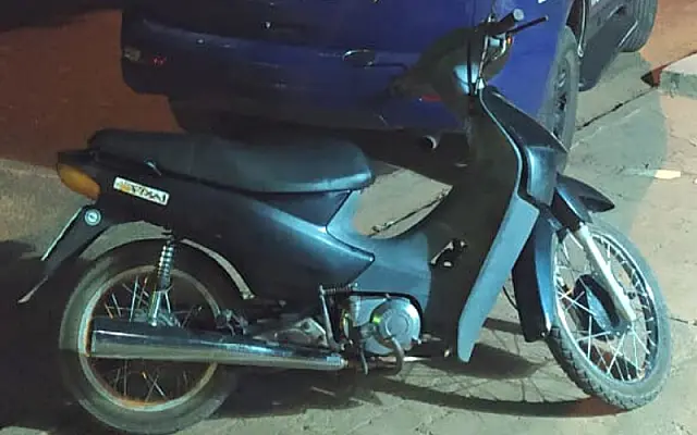 Fugindo com botijão, motociclista é preso pela PM