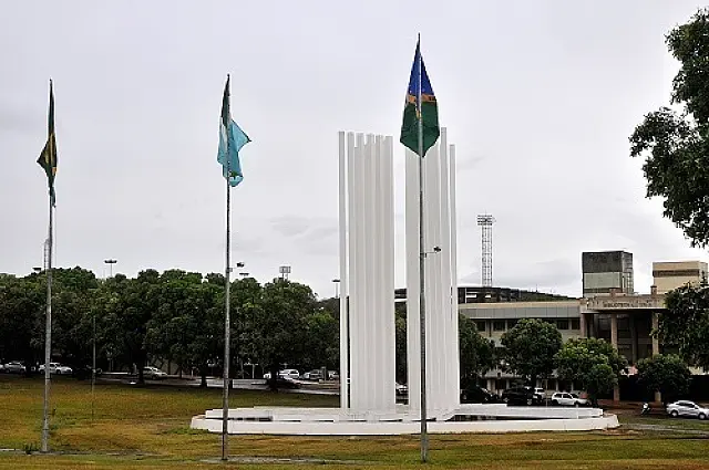 UFMS prorroga inscrições e adia prova de concurso com salário de até R$ 4,1 mil