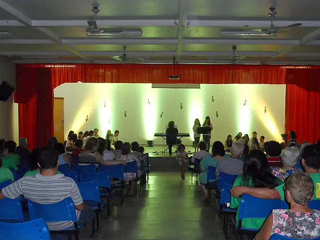 “ONDE VOCÊ QUER IR MEU BEM / DIGA LOGO PARA EU IR TAMBÉM”