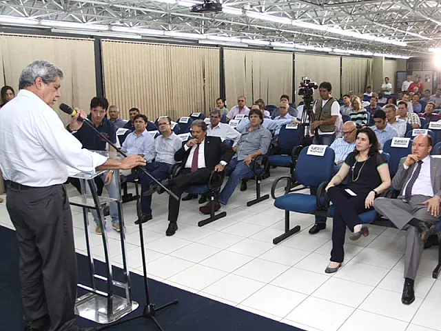 Governador autoriza obras de saneamento em Aquidauana e outros 33 municípios