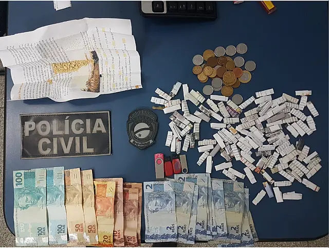 Casal fazia da própria residência ponto de distribuição de drogas