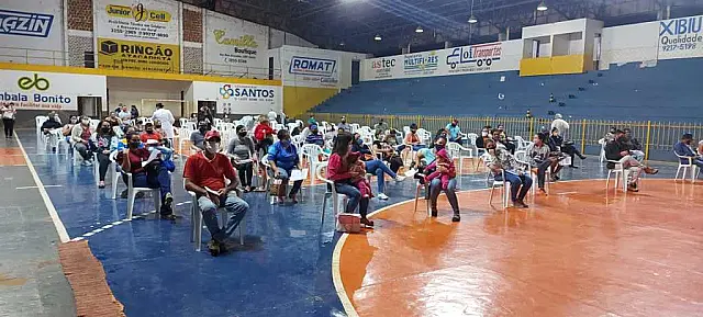 Pessoas a partir de 45 anos serão vacinadas contra o Covid-19 neste sábado em Bonito
