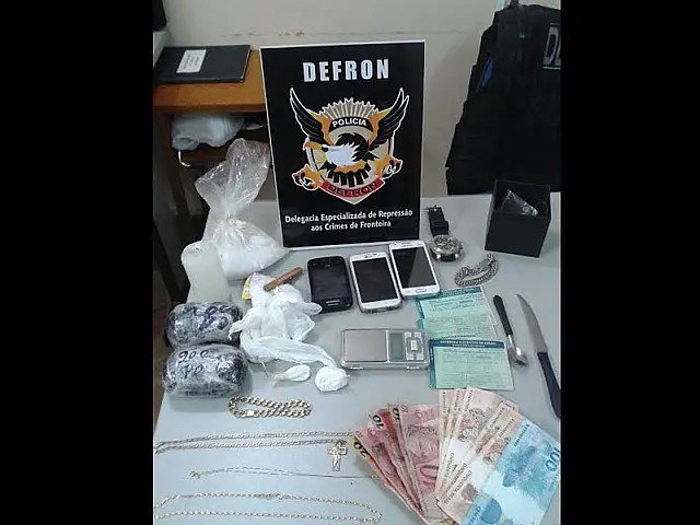Presa família de traficantes que utilizava menor para entregar drogas