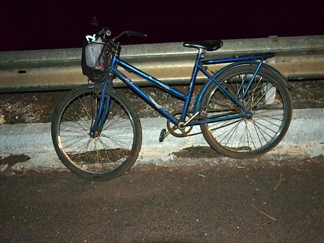 Ciclista quebra o nariz após atropelar pedestre na BR-262; socorro mobilizou Bombeiros