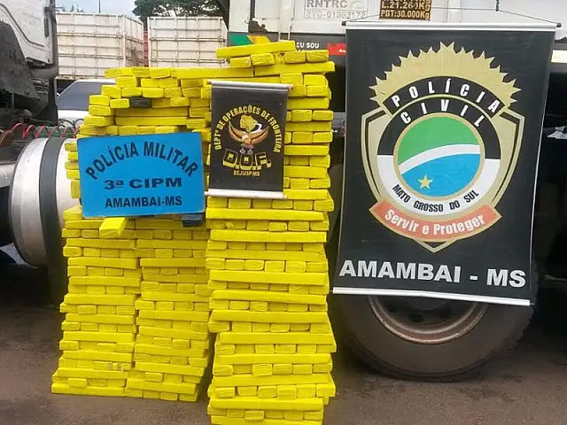 Funileiro tenta enganar Polícia com transporte de droga