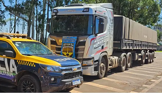 Homem é preso com carreta roubada
