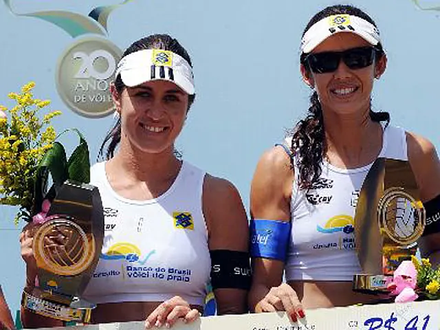 Talita e Maria Elisa vencem a última etapa de 2011