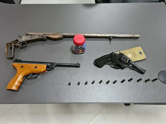 Rapaz é preso com armamento em Bataguassu