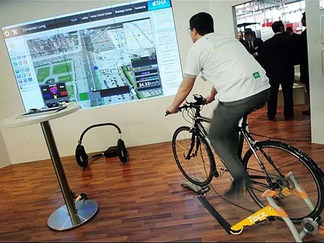 Bicicleta ergométrica traz passeio virtual para o usuário