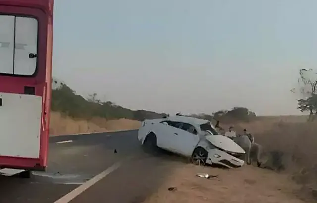Jovem morre ao ser arremessado de carro na MS-316