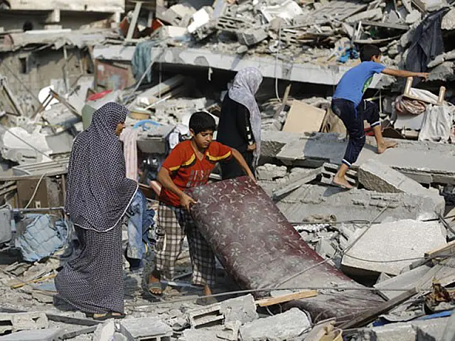Bombardeios de Israel em Gaza já mataram 121 crianças, diz Unicef