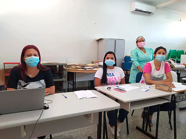 Escolas de MS realizam dia D de vacinação para imunizar adolescentes
