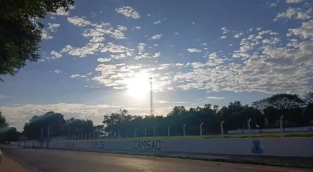 Quarta-feira tem previsão de sol entre nuvens e máxima de 32°C em Aquidauana