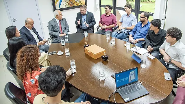 Estagiários do TCE-MS criam APP para facilitar acesso a informações