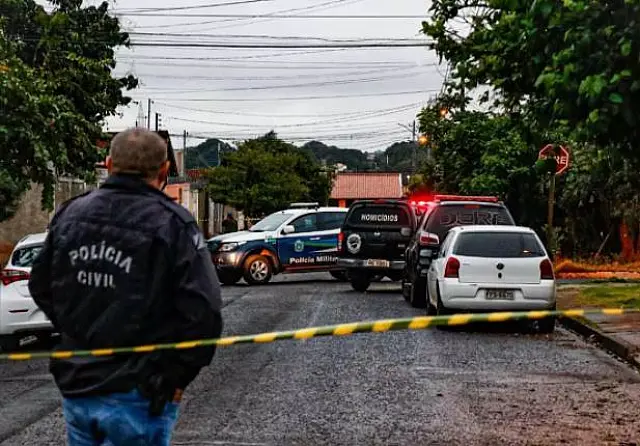Policial morre ao ser atingido com tiro em tentativa de assalto