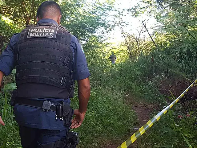 Corpo é encontrado aos fundos de cemitério com sinais de espancamento em Campo Grande