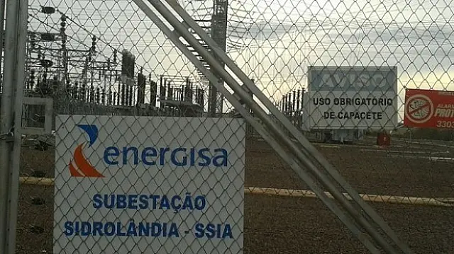 Cliente ganha na justiça indenização de R$ 10 mil após ficar sem energia elétrica