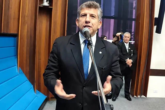 Audiência discute saúde mental de crianças e adolescentes