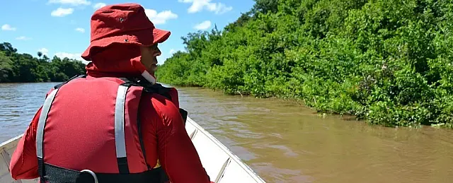 Bombeiros fazem buscas por mulher de 43 anos que desapareceu no rio Miranda