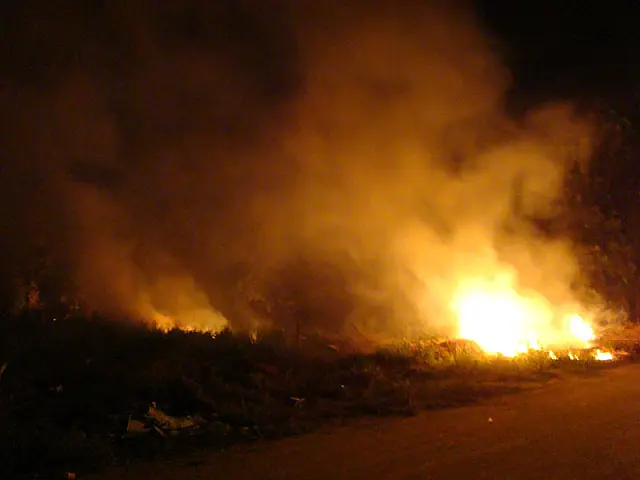 Incêndio de grandes proporções atinge Parque da Lagoa Comprida