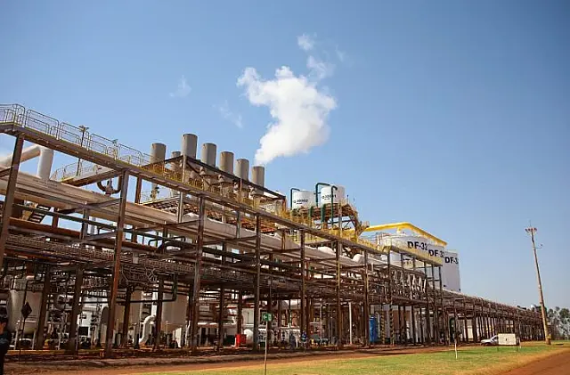 MS projeta safra recorde de etanol, com 5 bilhões de litros para 2025/2026