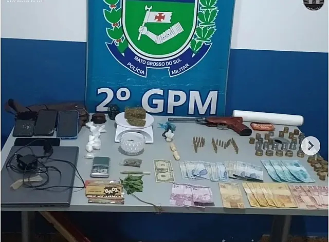 PM fecha "boca de fumo" em Guia Lopes da Laguna