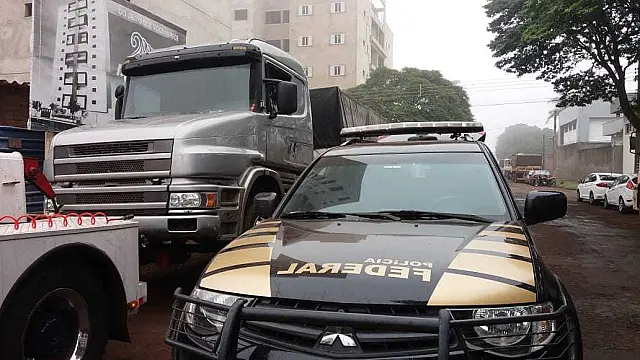 Polícia Federal apreende cerca de 300 quilos de cocaína em caminhão MS