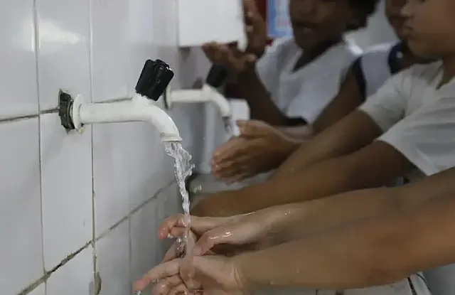 Cuidados básicos aumentam proteção contra vírus da gripe; saiba como se prevenir