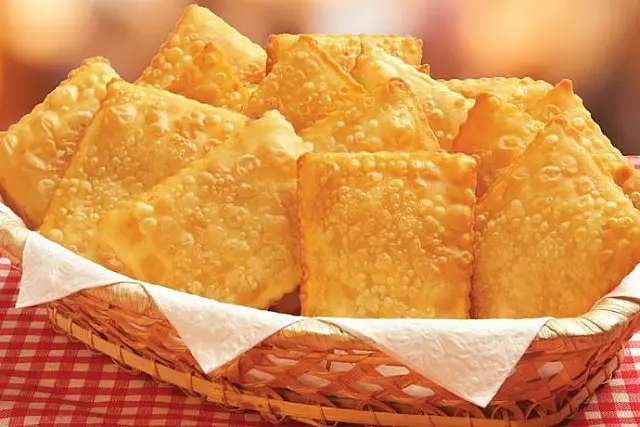 Domingo terá pastelada com preço especial