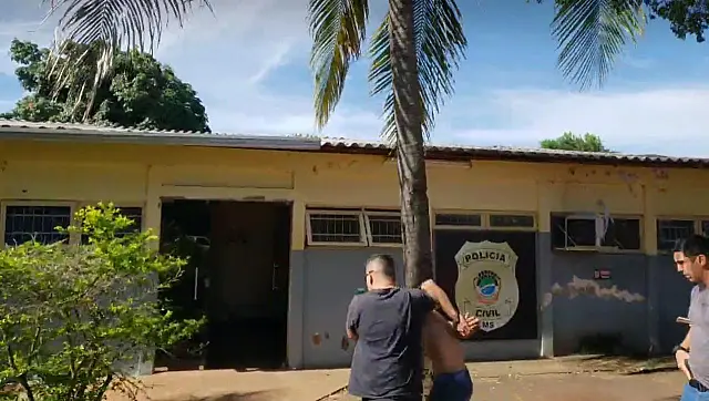 Justiça mantém preso rapaz acusado de matar mulher a facadas