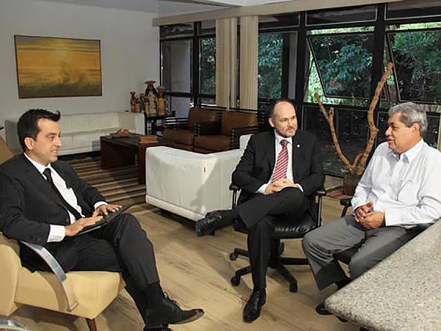 Governador recebe defensor público Geral para definir captação de recursos junto ao BNDES