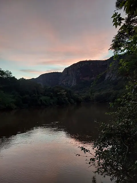 Tempo estável e máxima de 31°C marcam quinta-feira em Aquidauana