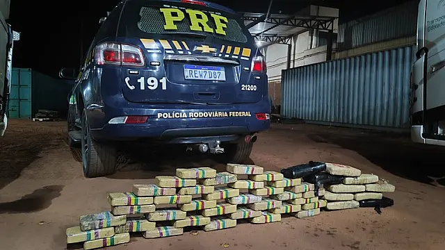 PRF apreende 47 kg de drogas escondidas em pneus na BR-262