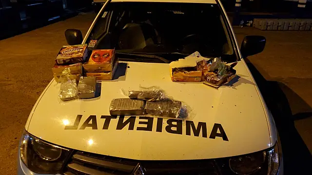 Polícia encontra cocaína escondida em caixas de sucrilhos e de achocolatados