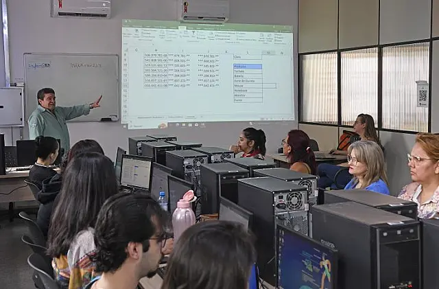 Novo Estatuto da Escolagov fortalece a expansão institucional e a inovação