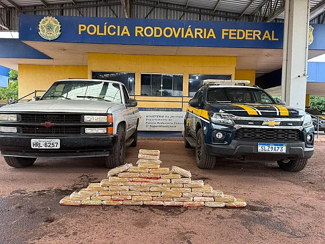 PRF encontra 53 quilos de pasta base de cocaína em tanque de caminhonete na BR-262
