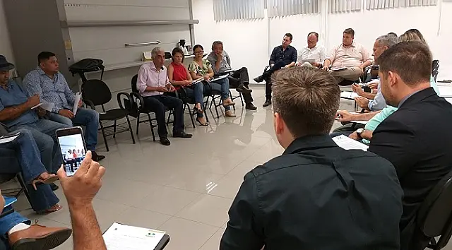Agepan encaminha ações de regularização de transportadores de turismo em carro de passeio em Bonito